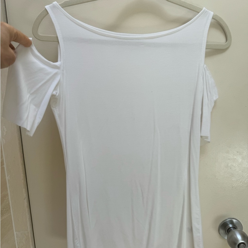 Bailey 44 cold shoulder tshirt